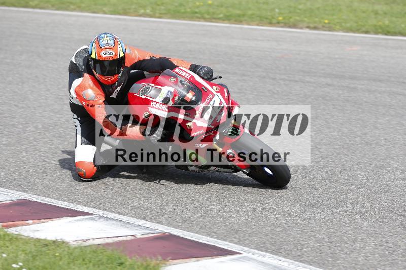 Archiv-2025/53 16.09.2025 Track Day Domi Aegerter ADR/Gruppe rot/92
